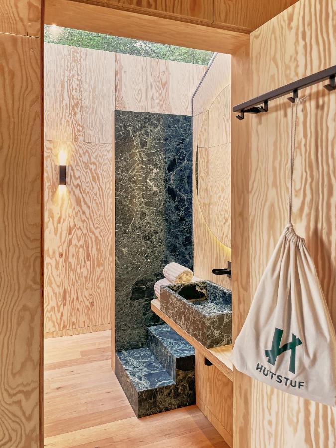 Hutstuf The Beaver & Private Outdoor Spa La-Roche-en-Ardenne Exterior foto